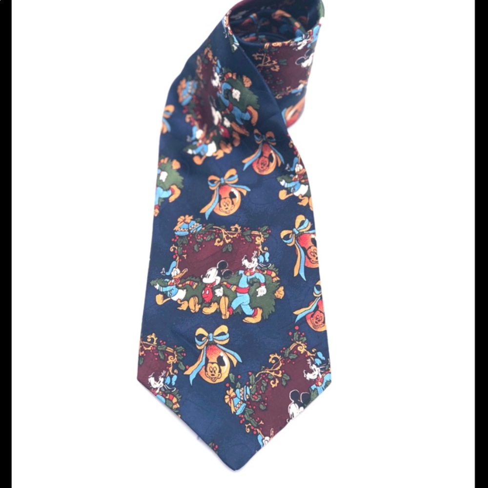 Disney Mickey Mouse Christmas Tie - Picture 7 of 7